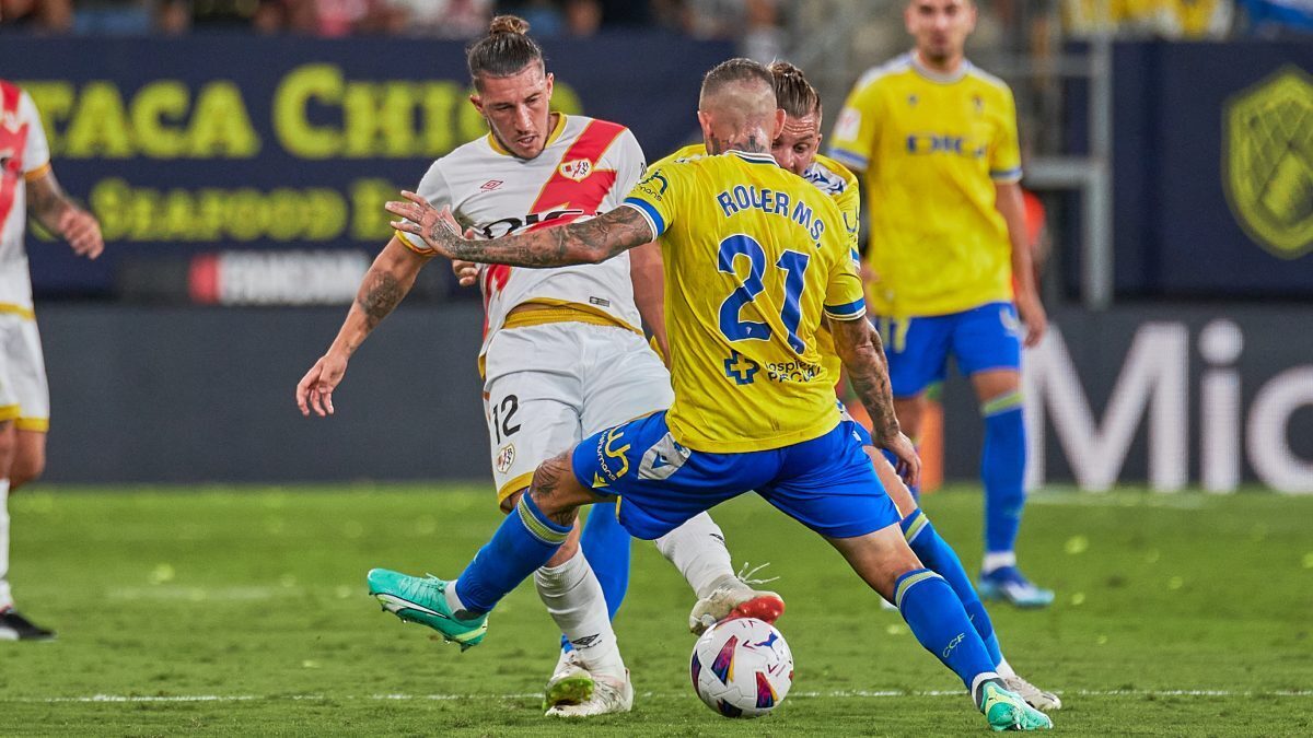 El Pacha Espino en el Cádiz CF - Rayo Vallecano | Salvador López Medina para El MIRA