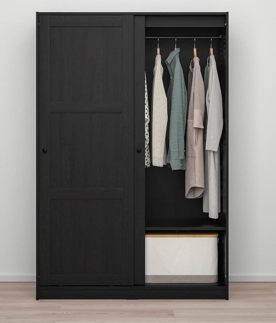 Armario de puertas correderas modelo RAKKESTAD de Ikea