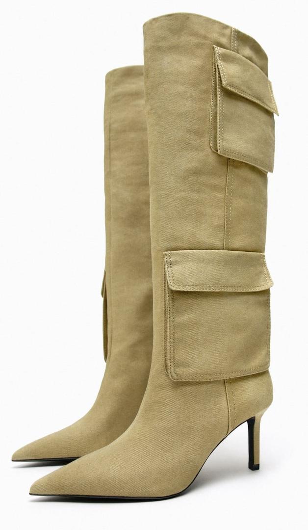 Bota de tacón con diseño denim y bolsillos