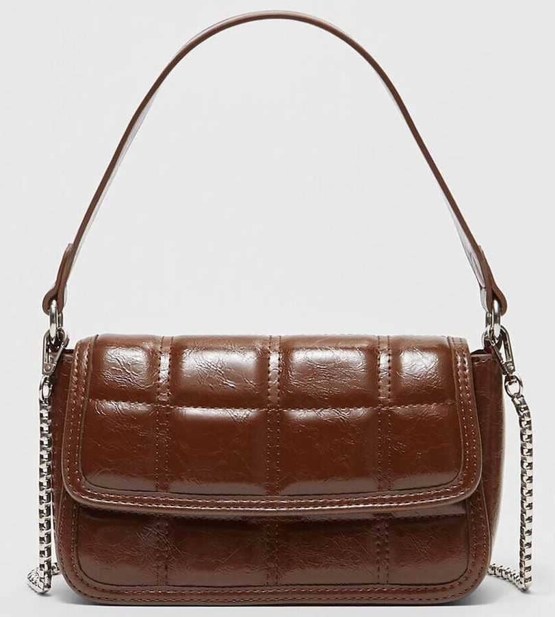 Bolso acolchado brillo de Stradivarius