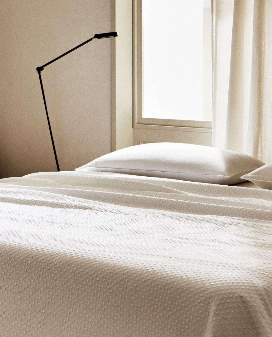 Colcha de algodón con diseño de puntos