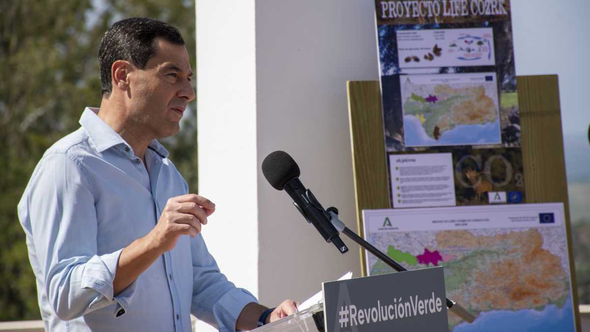 Juanma Moreno en Alcalá de los Gazules | Foto: Noelia Herrera (Jonocla) para El MIRA