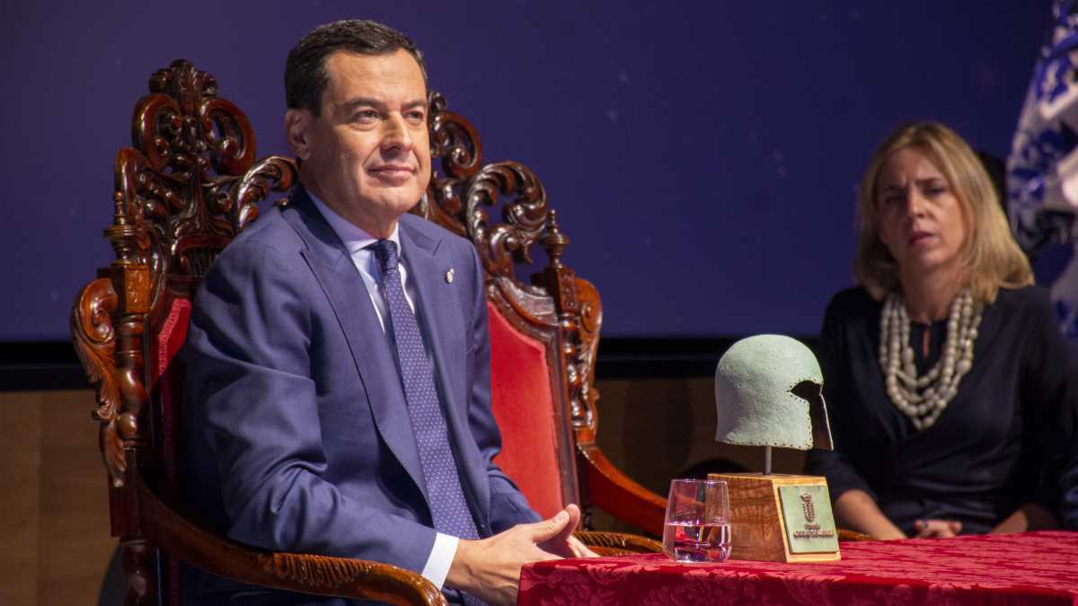 Juanma Moreno en los Premio Ciudad de Jerez | Foto: Noelia Herrera (Jonocla) para El MIRA