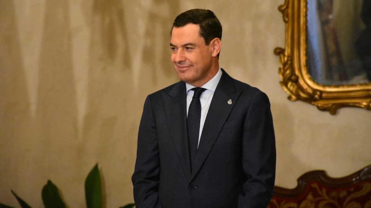 Visita institucional de Juanma Moreno al Ayuntamiento de Jerez | Foto: Noelia Herrera (Jonocla) para El MIRA