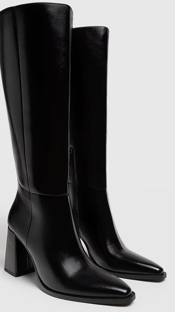 Botas altas con tacón de Stradivarius