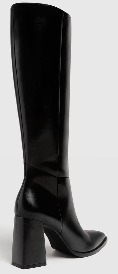 Botas altas con tacón de Stradivarius