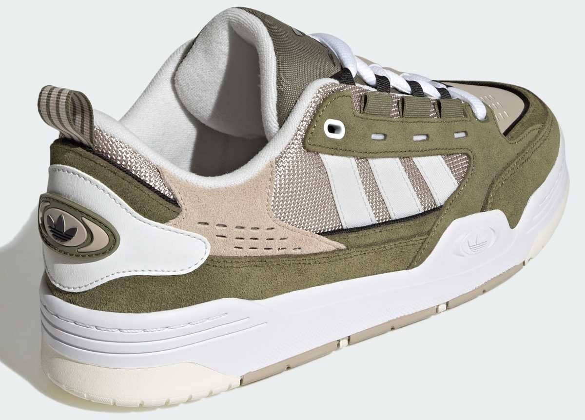 Zapatilla ADI2000 de Adidas
