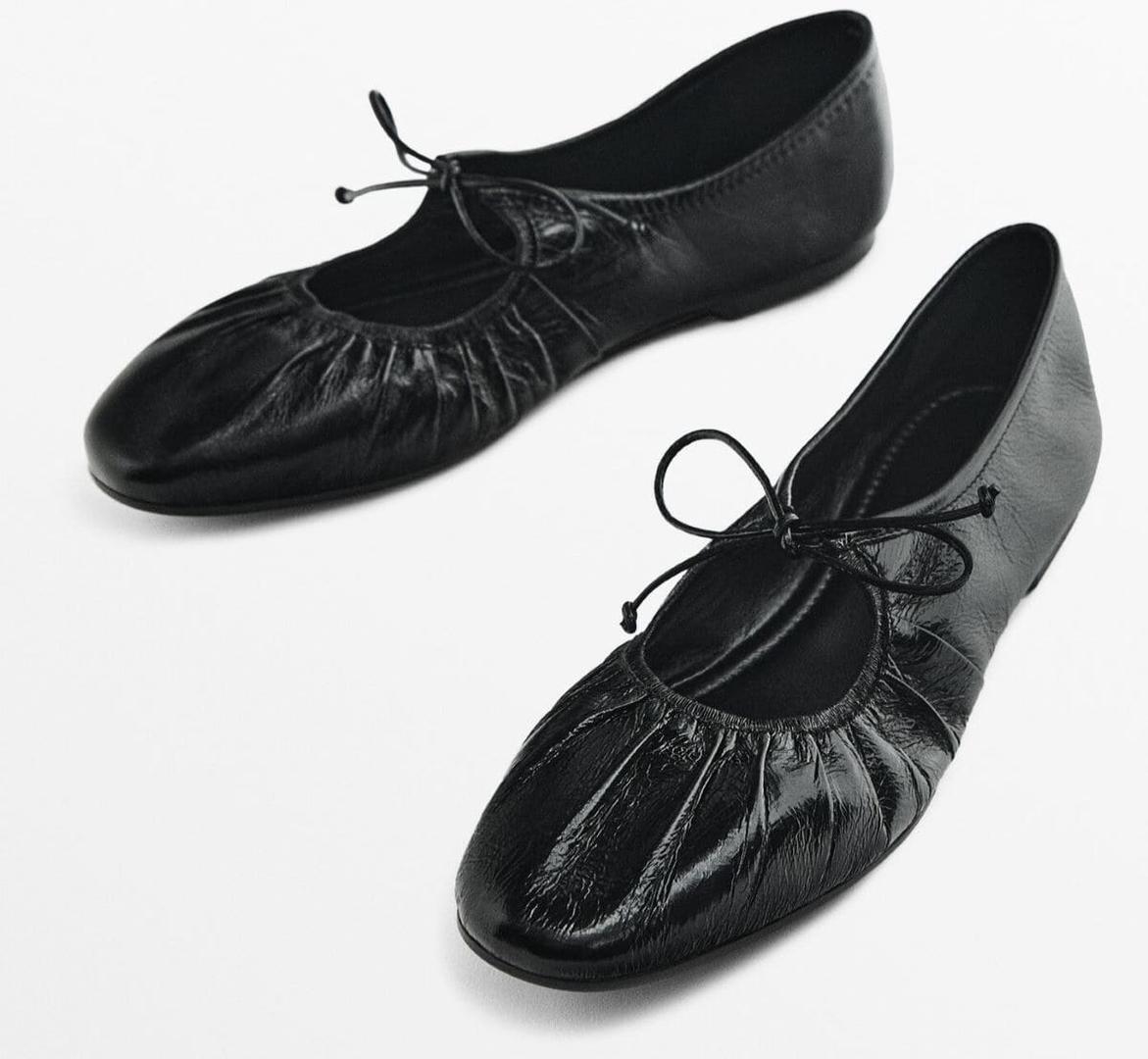 Bailarinas atadas de piel