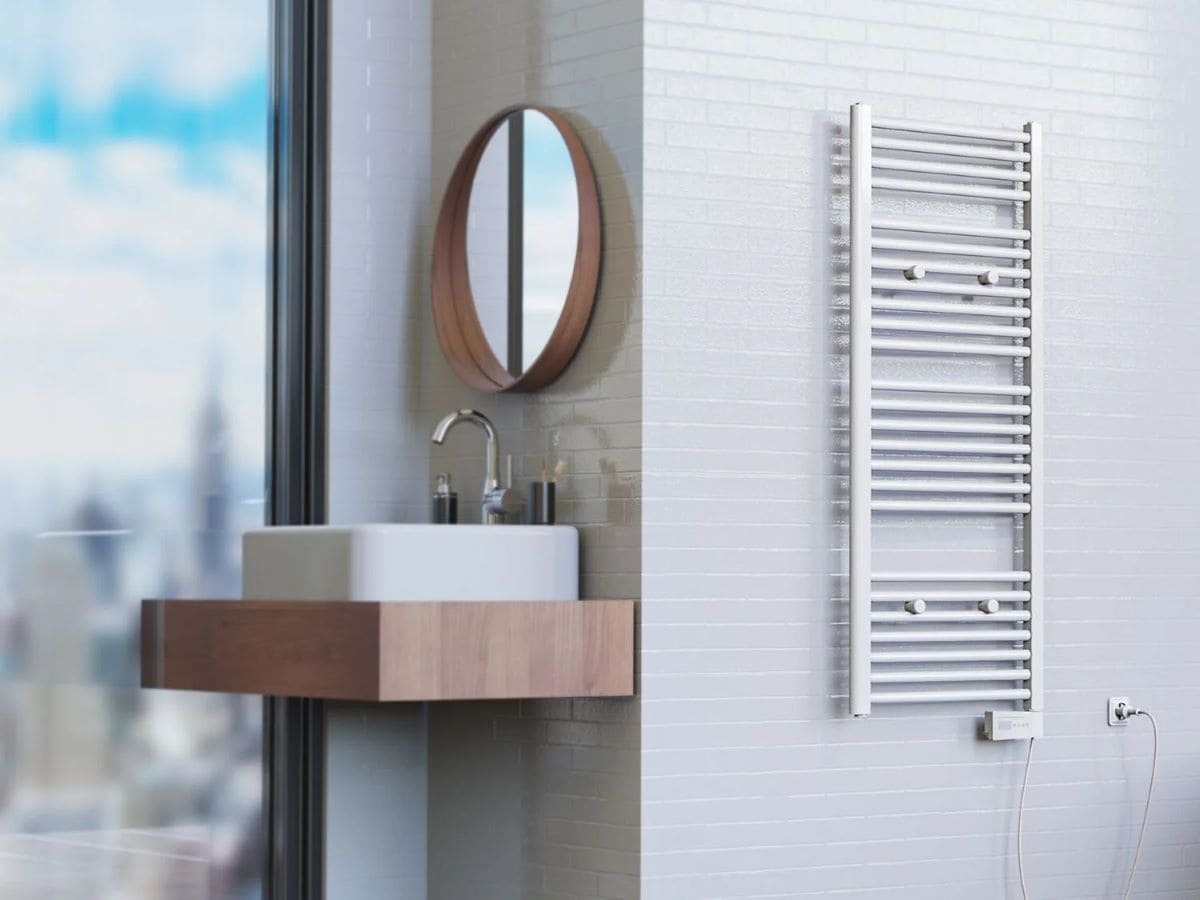 Toallero eléctrico Eisl de 150 W