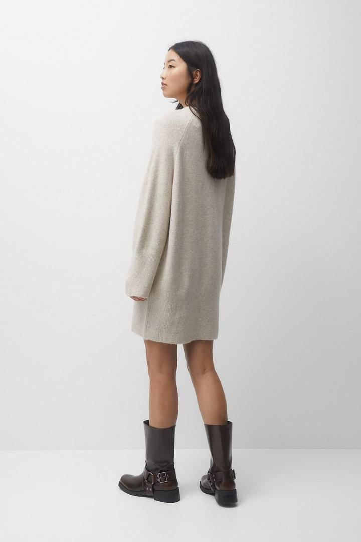 Vestido corto de punto de Pull&Bear