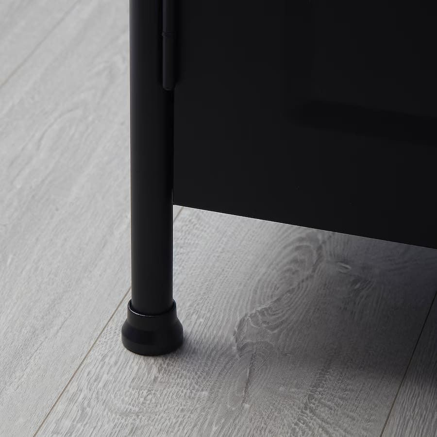 KORNSJÖ Armario con espejo negro de Ikea