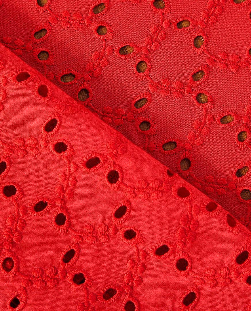 Mantel de algodón con bordados de Navidad en Zara Home