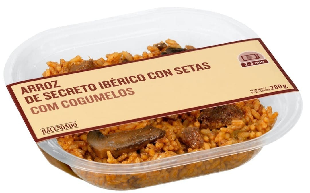 Arroz de secreto ibérico  con setas Hacendado
