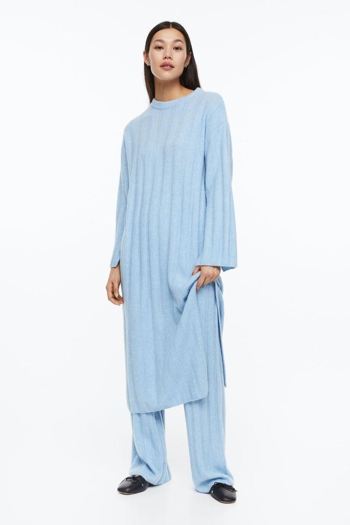 Vestido oversize en punto de canalé de H&M