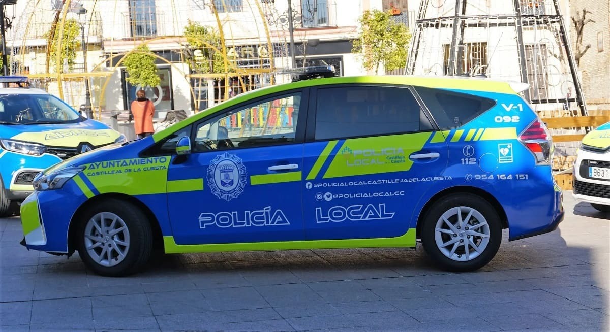 Coche de la Policía Local de Castilleja de la Cuesta