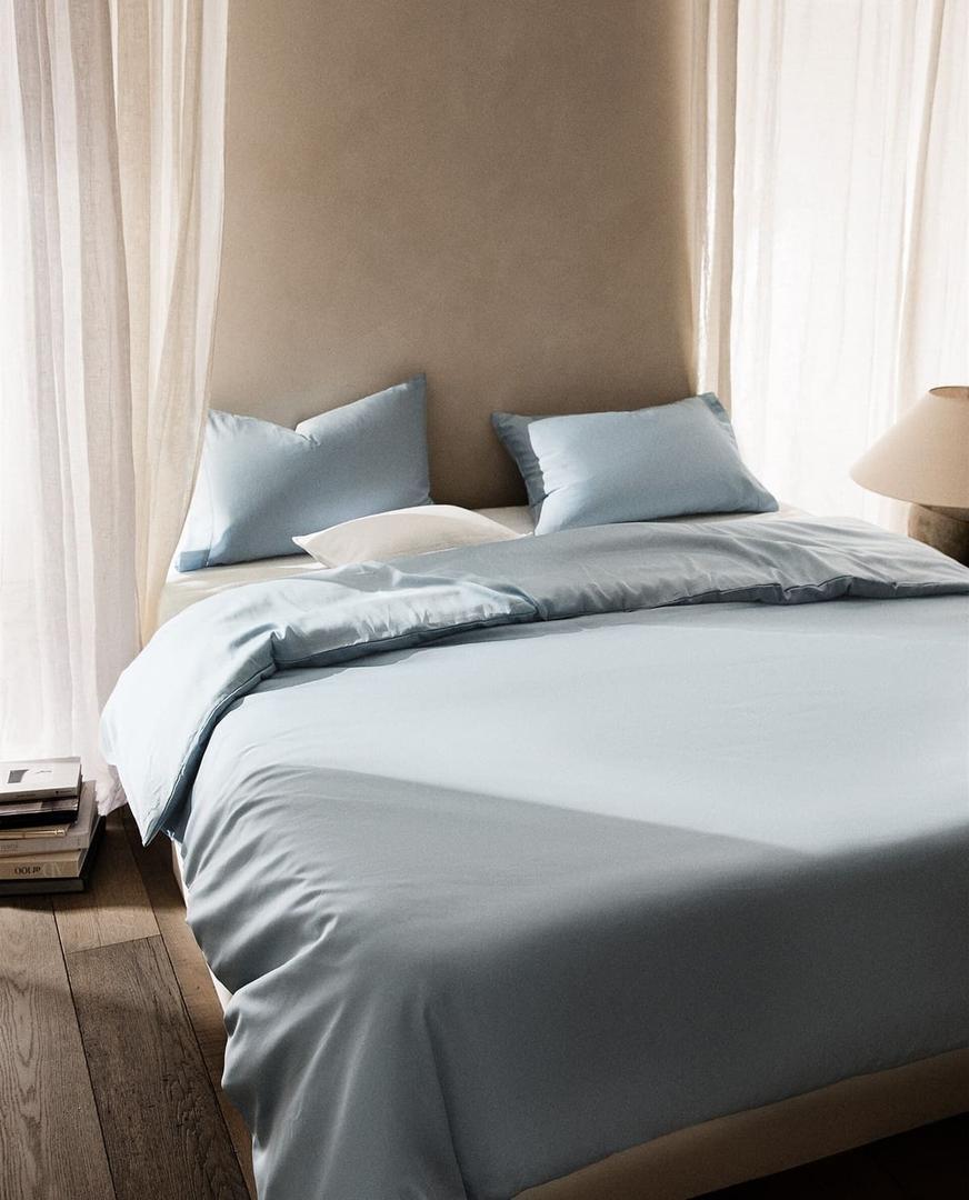Funda nórdica de algodón de satén lisa de Zara Home