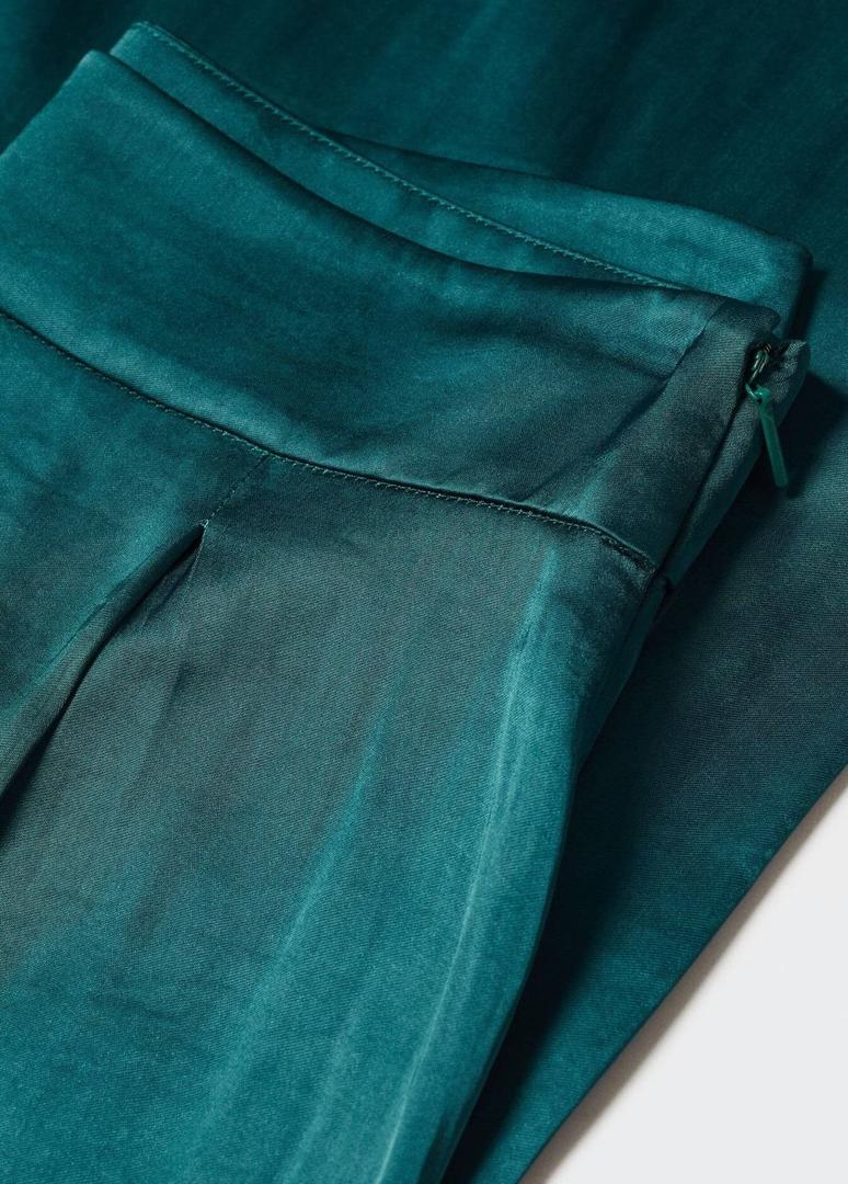 Pantalón de pernera ancha satinado de Mango