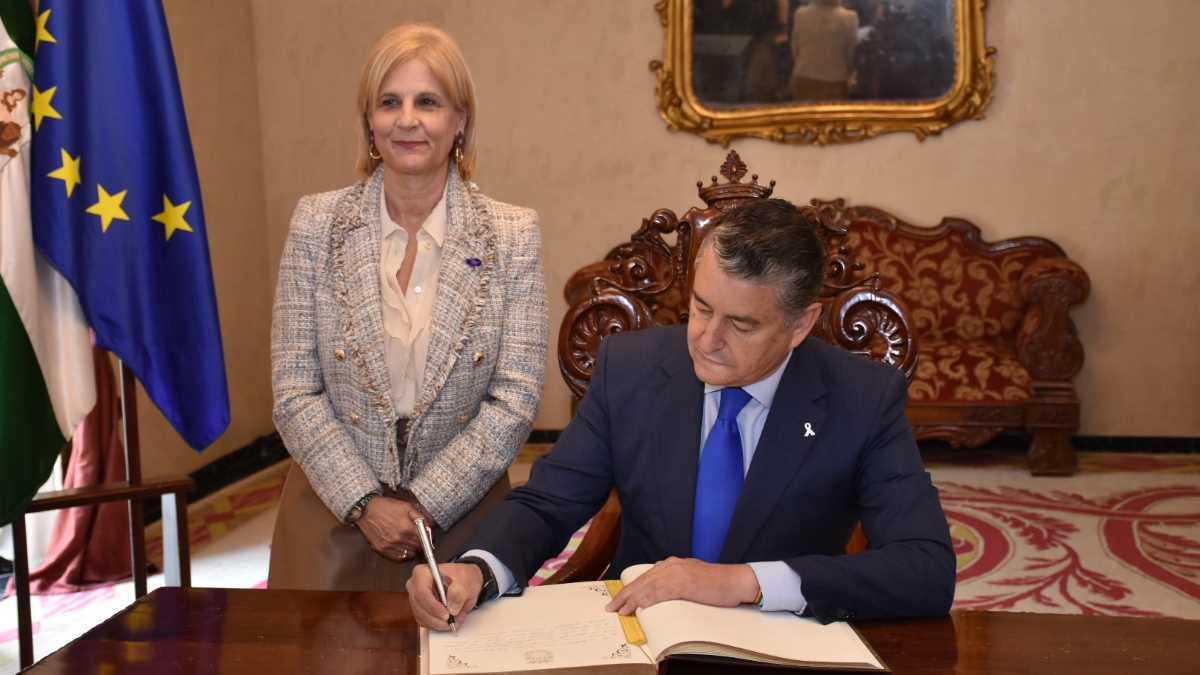 María José García-Pelayo y Antonio Sanz | Foto: Noelia Herrera (Jonocla) para El MIRA