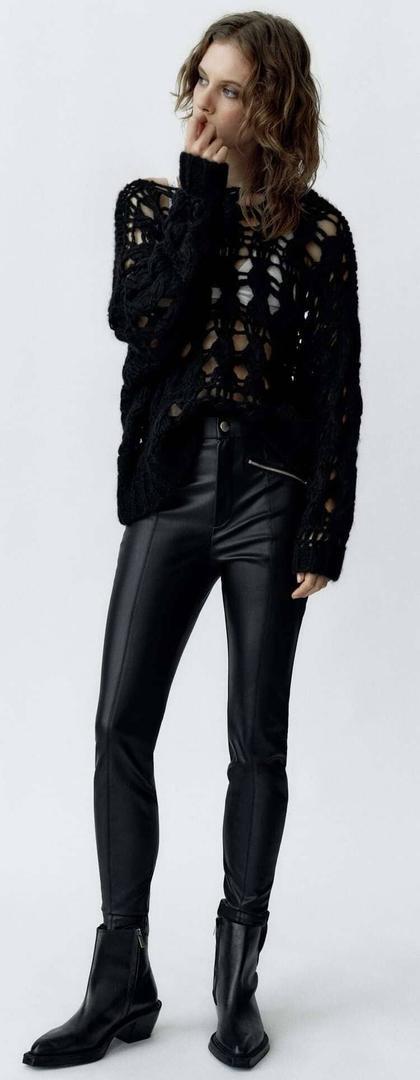 Pantalón leggings efecto piel con cremalleras de Zara