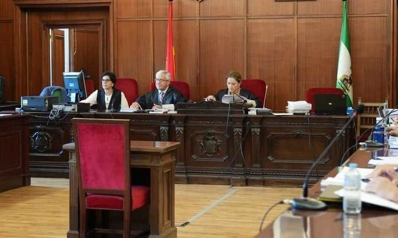 Un momento de la celebración del juicio (5)