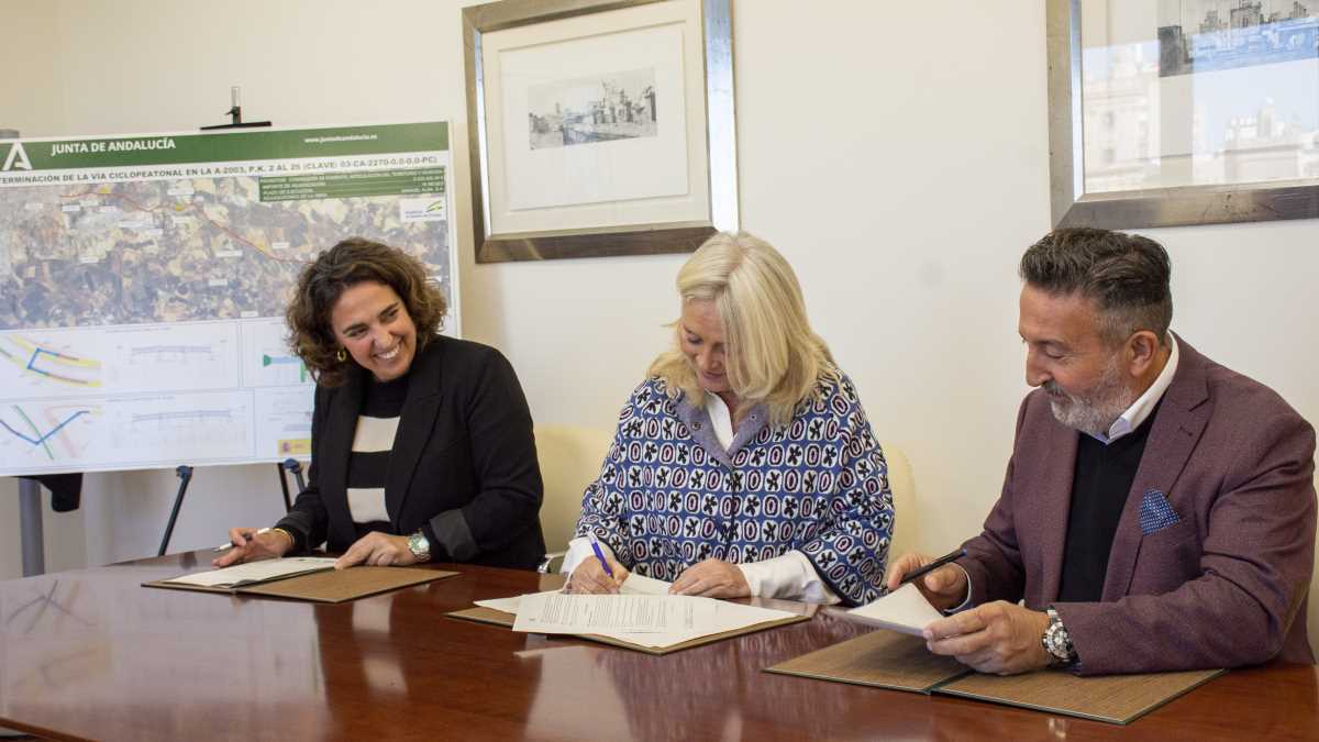 Firma del contrato carril bici A-2003