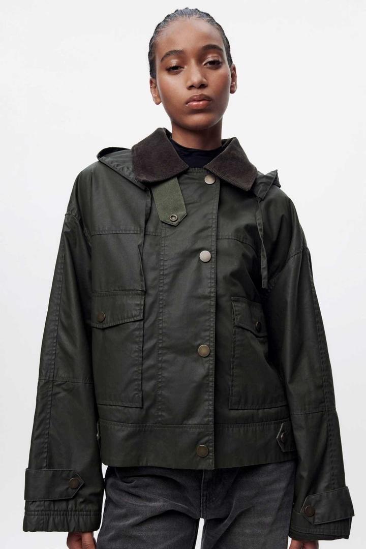 Chaqueta encerada ZW Collection de Zara