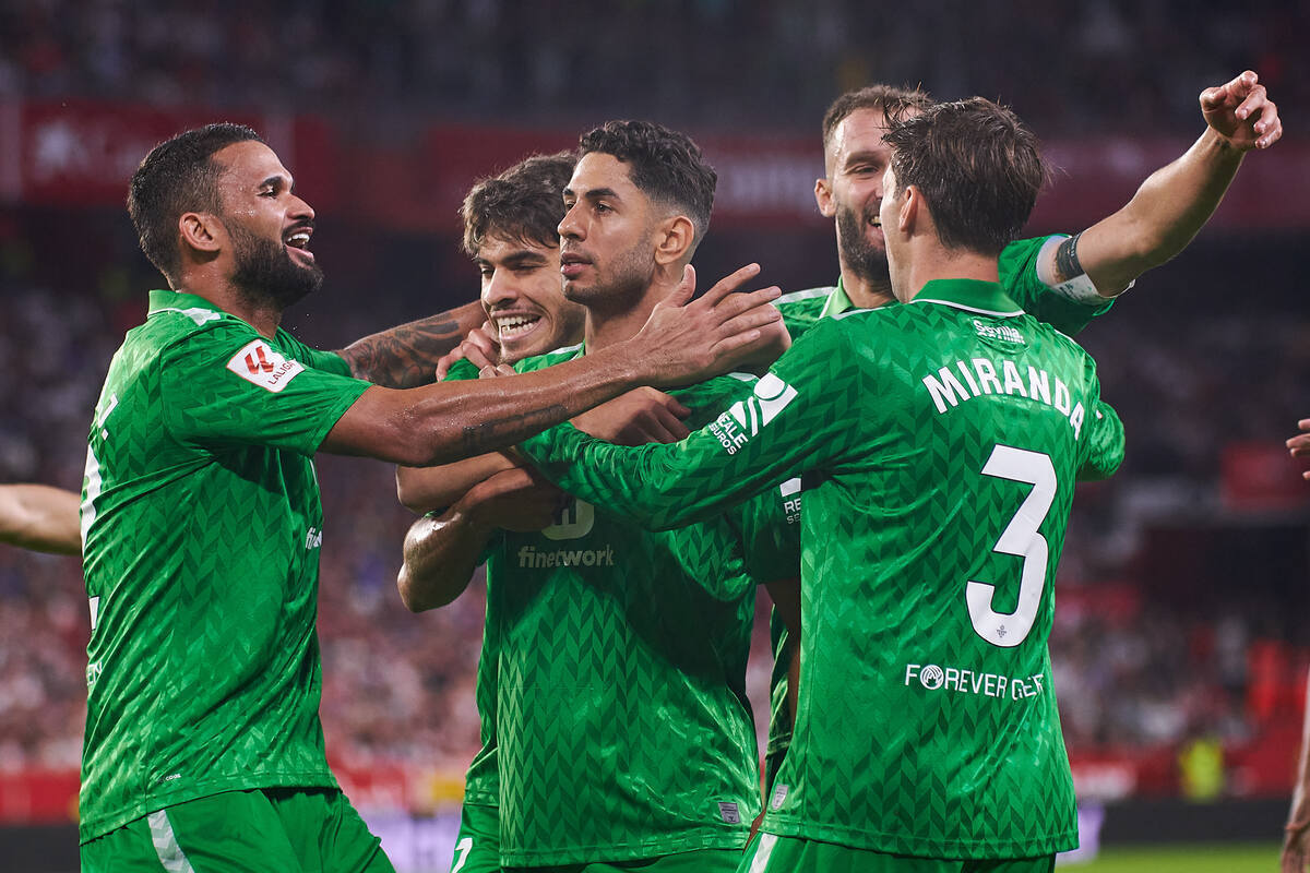 Gol de Ayoze en el Sevilla FC - Real Betis | Salvador López Medina para El MIRA