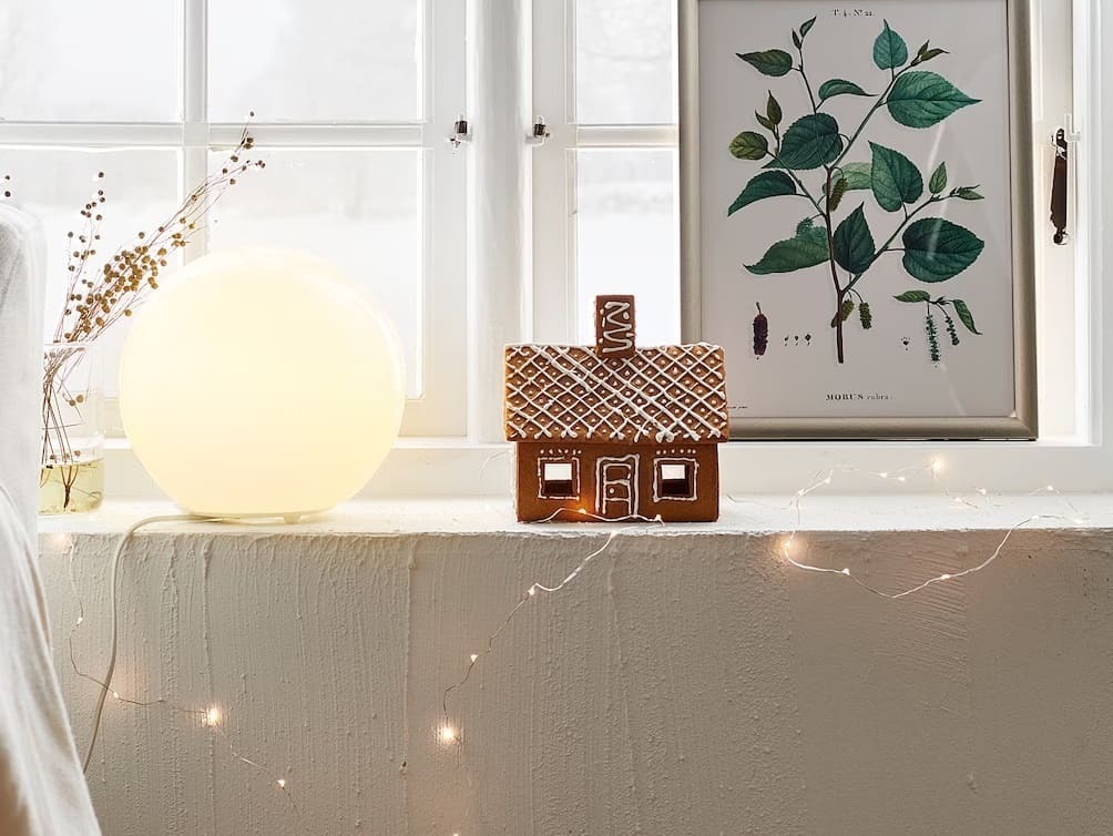 Lámpara de mesa modelo FADO de Ikea