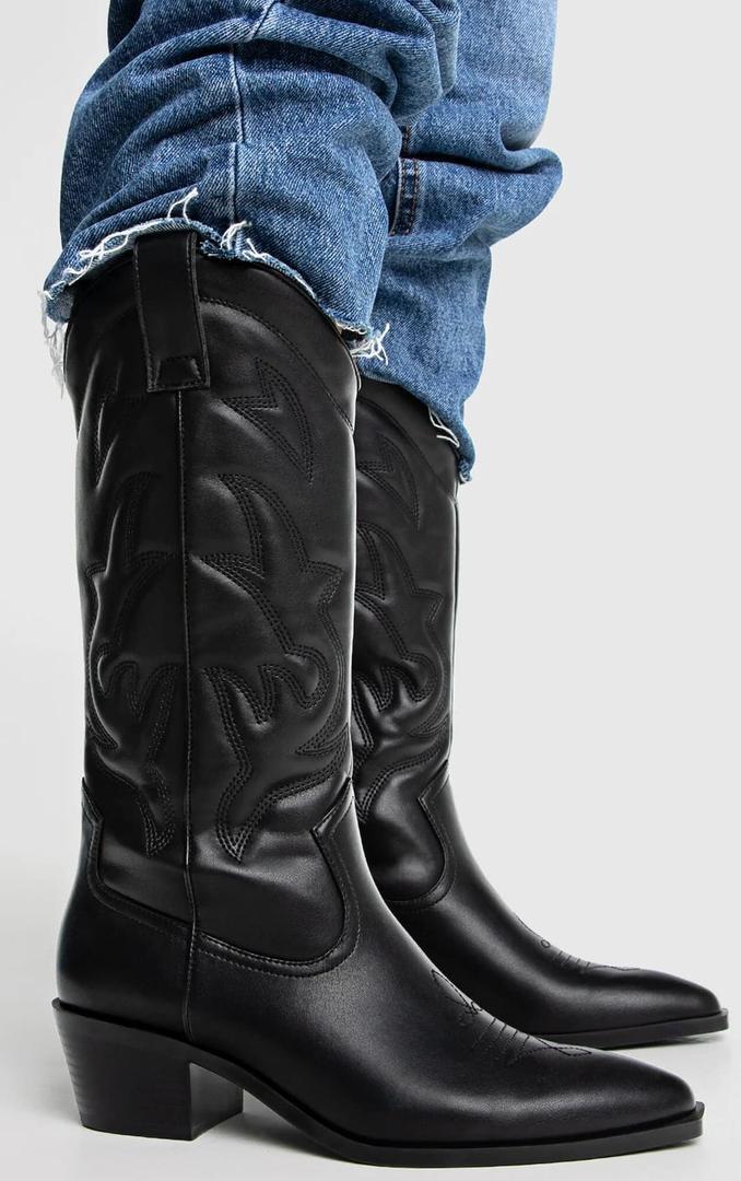 Botas de tacón estilo cowboy