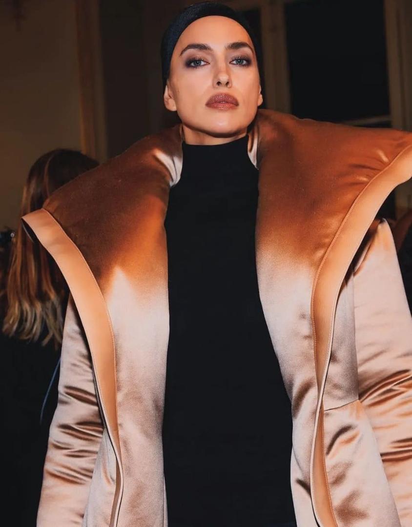 Irina Shayk en el desfile de Schiaparelli