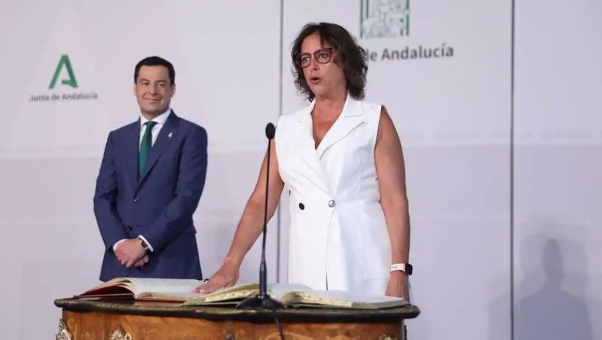 Catalina García no dimite y asegura que el sistema sanitario funciona como nunca en Andalucía