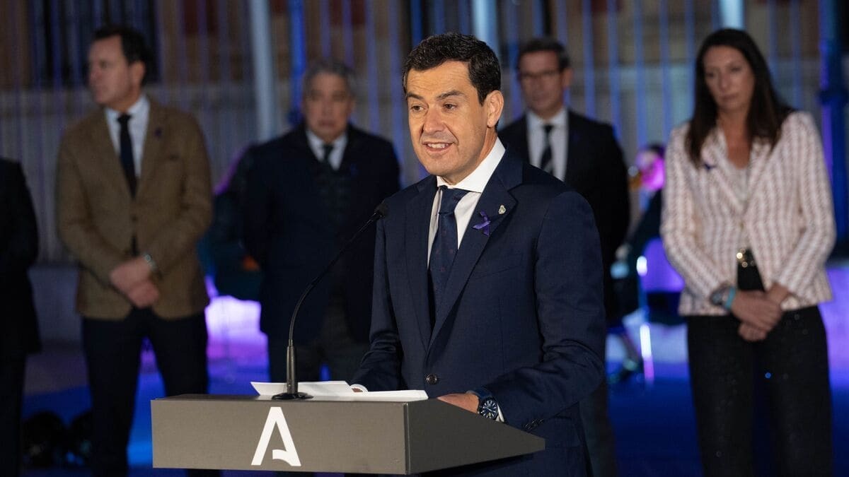 Juanma Moreno, ante el 25N: "No descansaremos hasta que Andalucía sea una tierra de iguales"