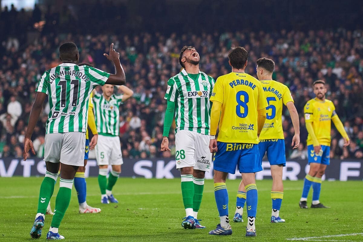 Chadi Riad en el Real Betis - Las Palmas | Salvador López Medina para El MIRA