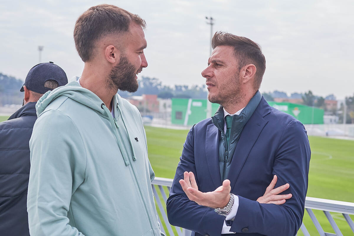 Pezzella y Joaquín en la inauguración de la Ciudad Deportiva Rafael Gordillo | Salvador López Medina para El MIRA