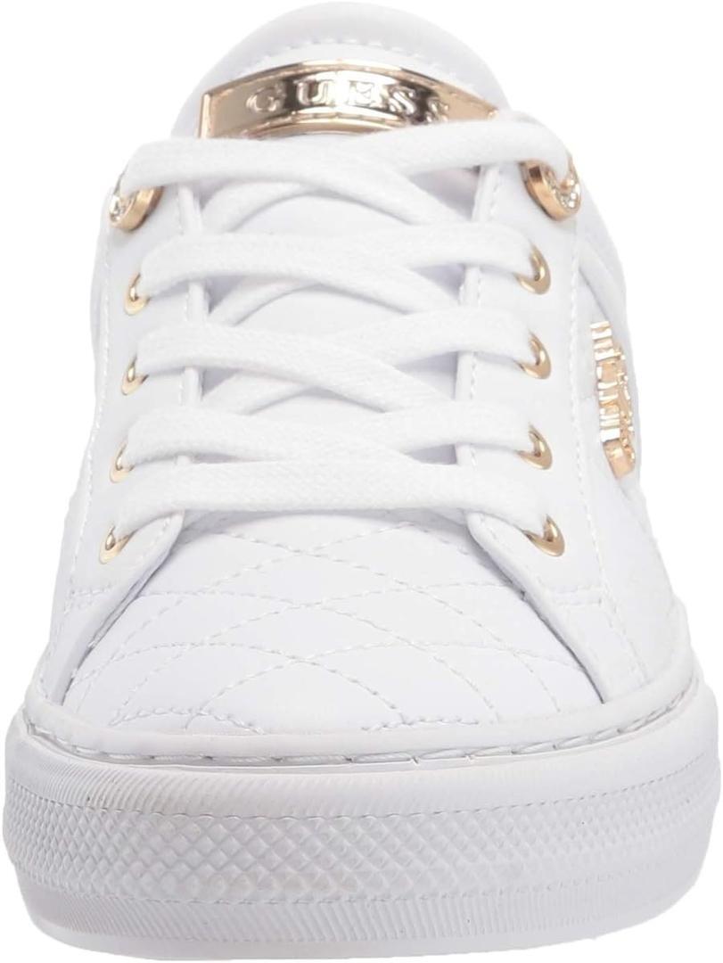 Zapatillas blanca modelo Beckie de Guess en Amazon