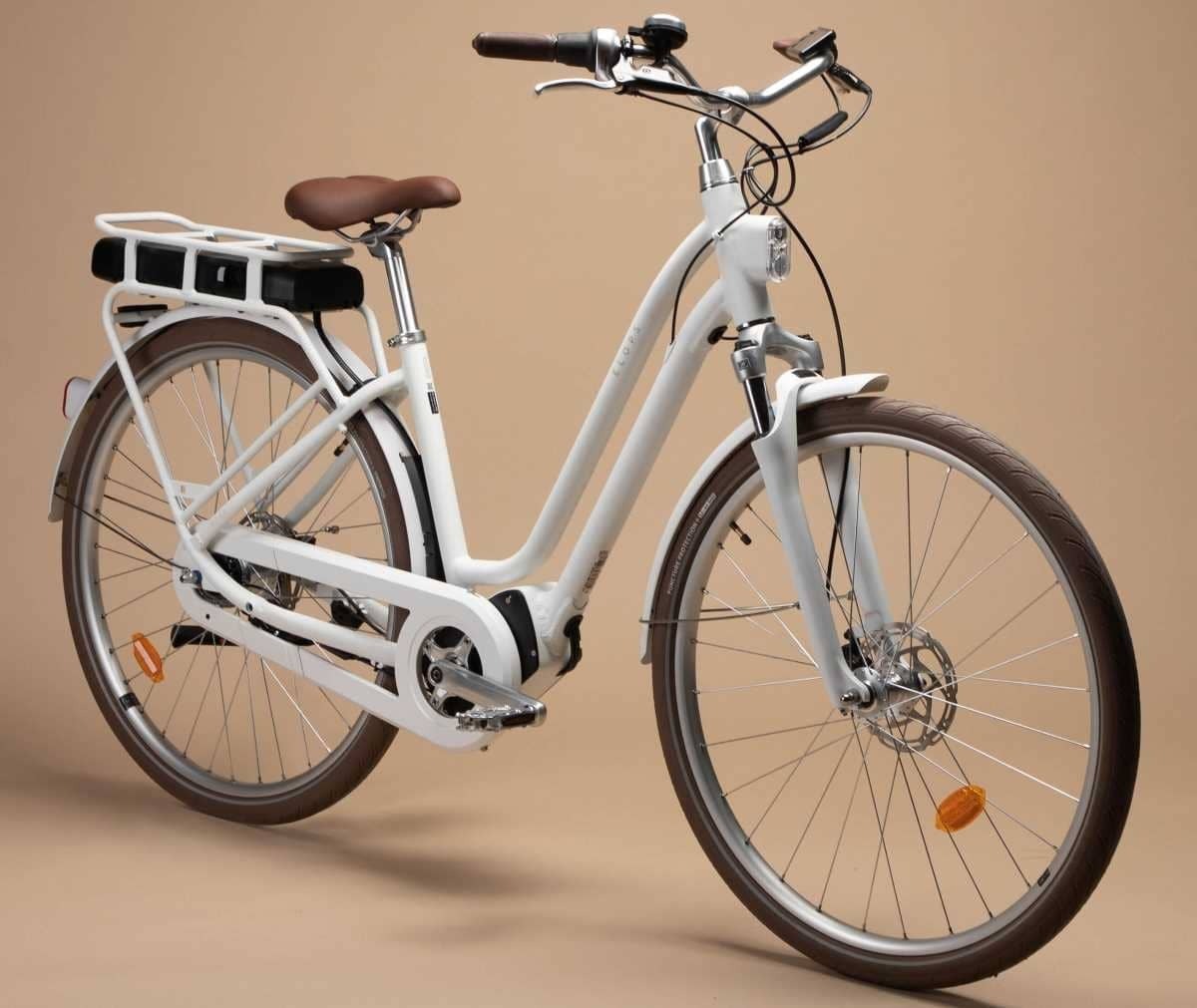 Bicicleta eléctrica urbana conectada Elops 920 E de Decathlon