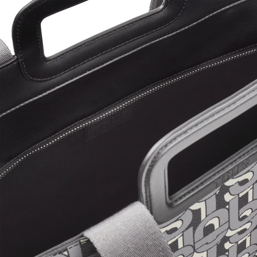 Bolso shopper grande amaya modelo Manifesto de la firma Tous