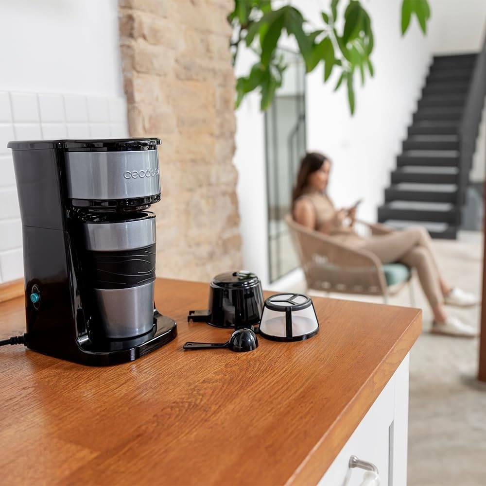 Cafetera de goteo con termo portátil Cecotec Coffee 66 Drop&Go en Amazon