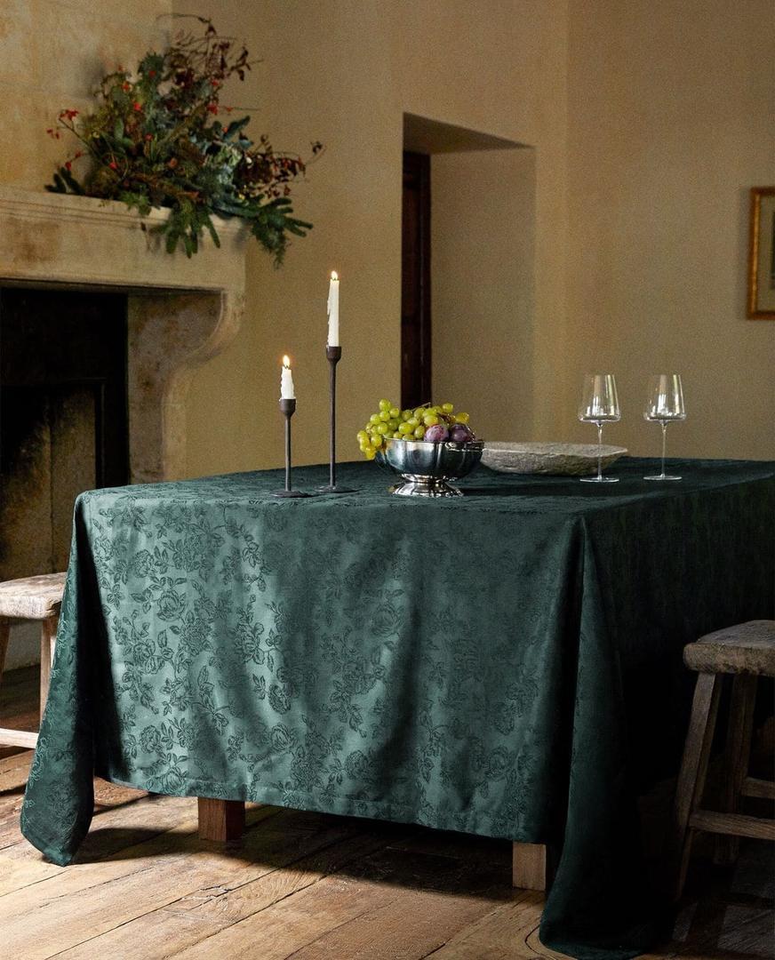 Mantel jacquar con flores de navidad