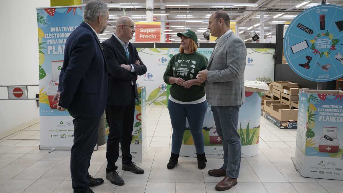Presentación de la campaña ‘Dona Vida al Planeta’ en Jerez | Foto: José Antonio Pliego para El MIRA