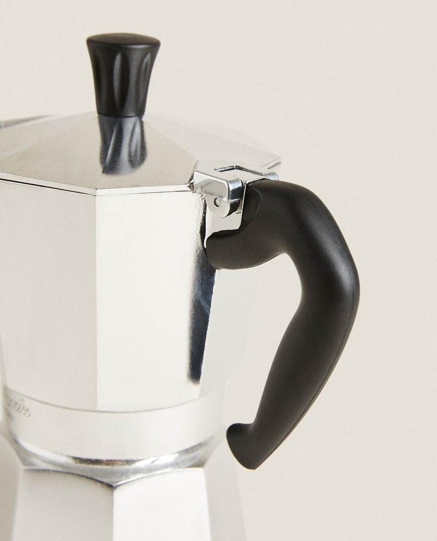 Cafetera Bialetti para 6 tazas de Zara Home