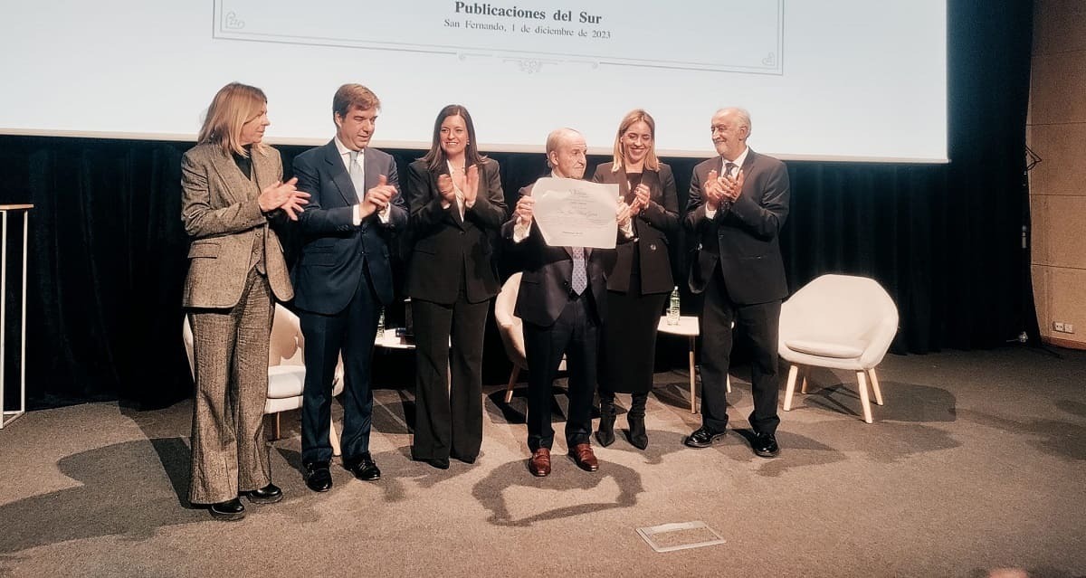 Un momento de la entrega del premio