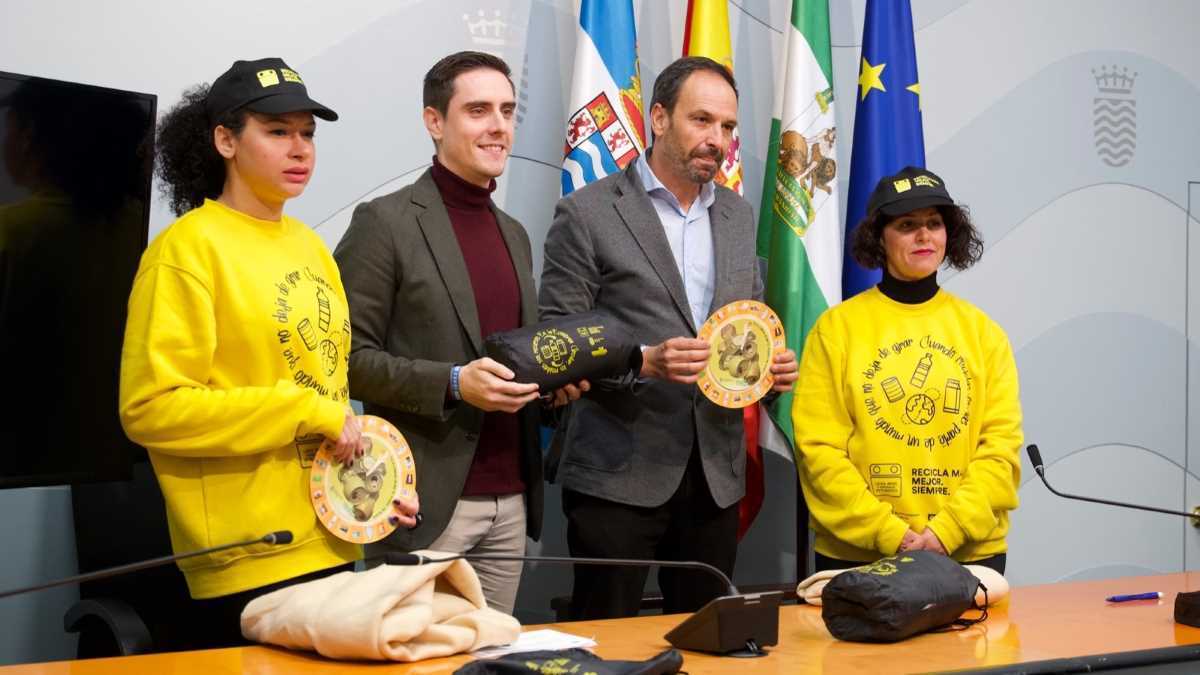 Presentación de la campaña para impulsar el reciclado en Navidad en Jerez | Foto: José Antonio Pliego para