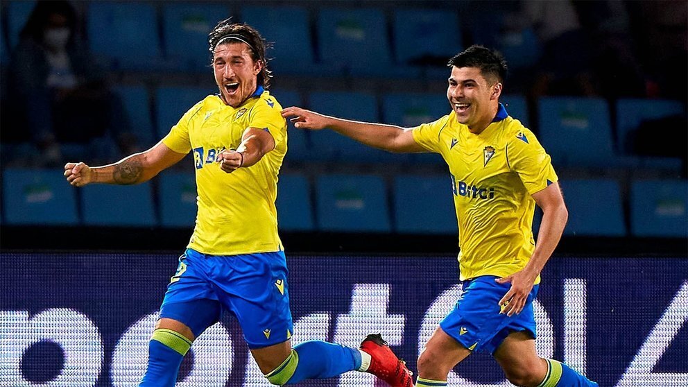 El Pacha Espino celebra su gol ante el Celta de Vigo