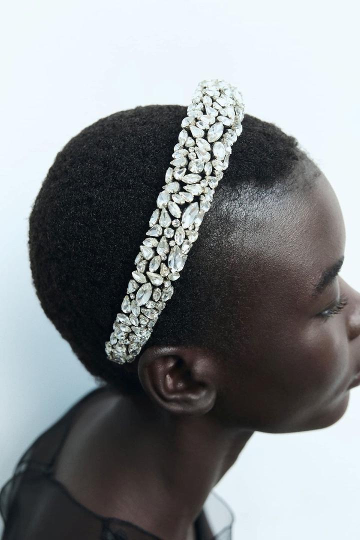 Diadema de joyas