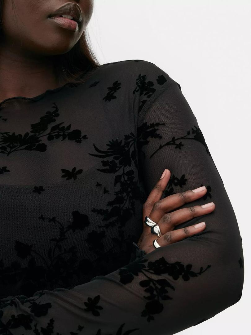 Vestido midi de malla con estampado de Rita Ora en Primark