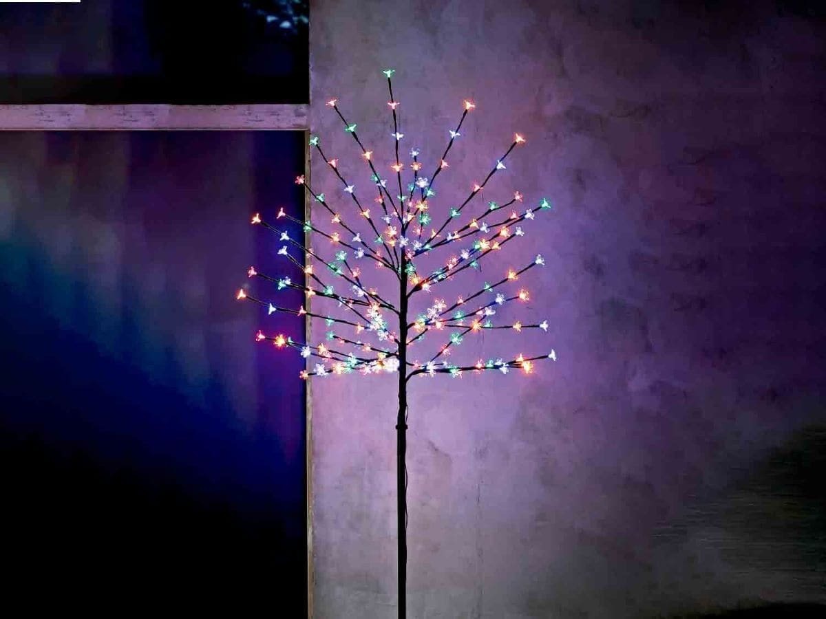 Árbol luminoso para interiores y exteriores