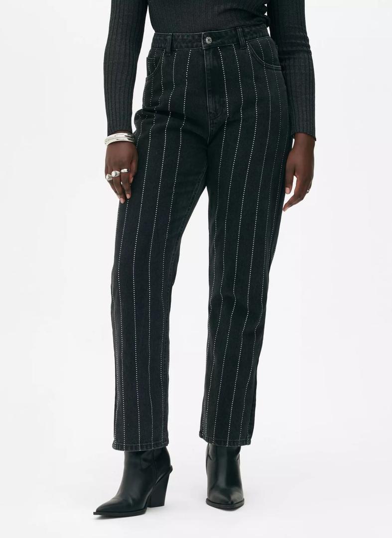 Pantalones vaqueros de raya diplomática con strass de Primark