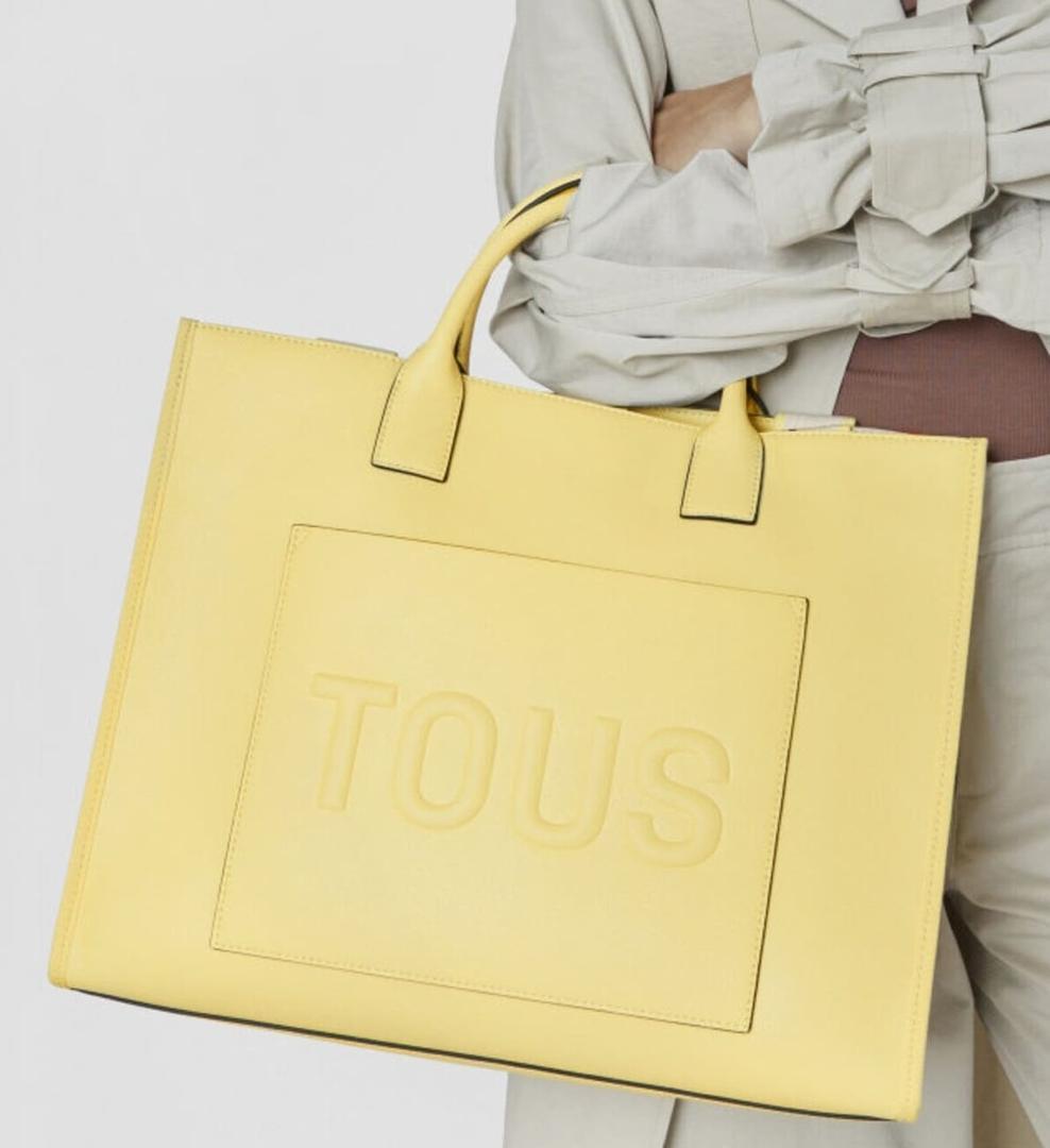 Bolso shopping grande amaya modelo La Rue de la firma Tous