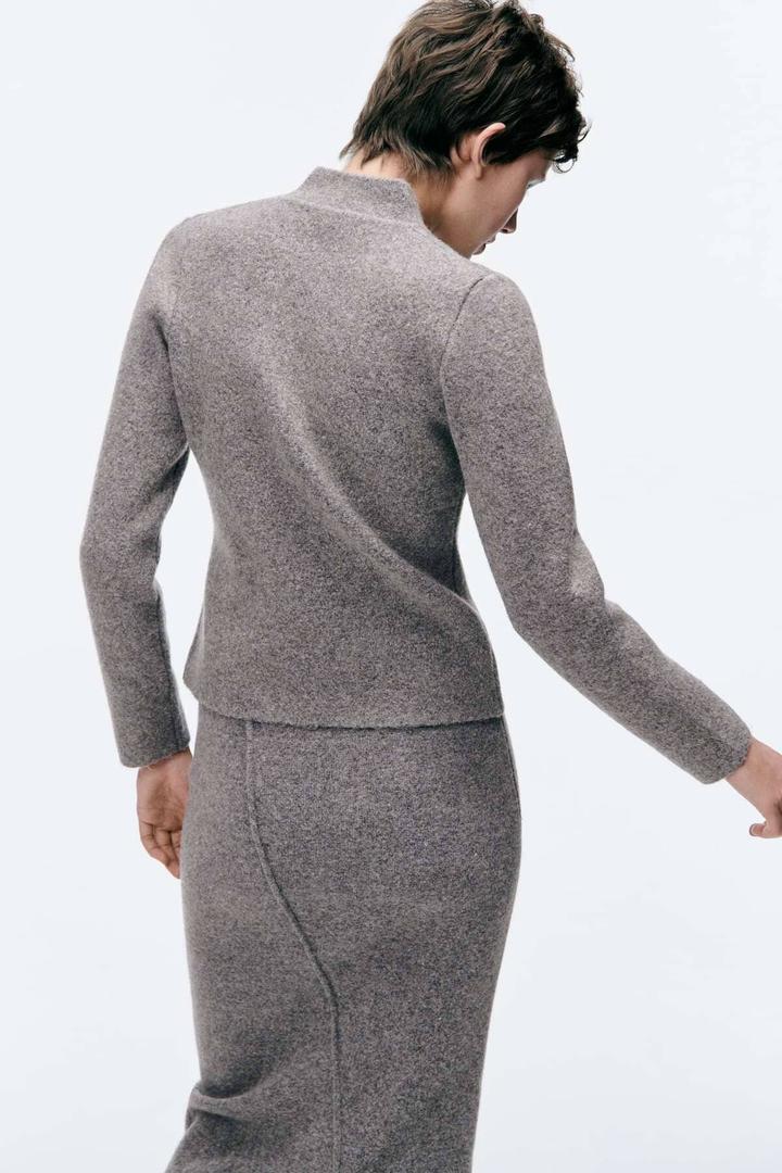 Chaqueta cruzada de punto de Zara